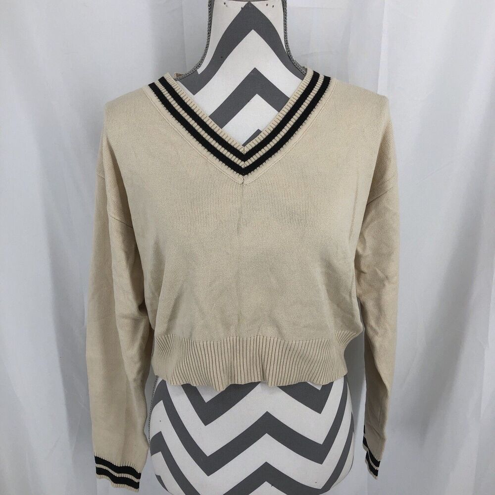 NWOT SHEIN cream cropped knit sweater Size Medium